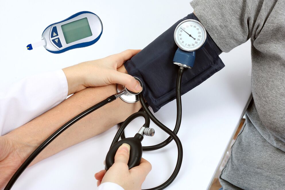 Blood pressure measurement for hypertension